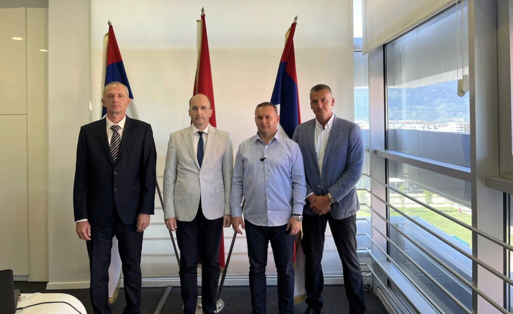 Potpisani sporazumi o finansiranju školarine za studente prve godine Mašinskog, Pravnog i Ekonomskog fakulteta