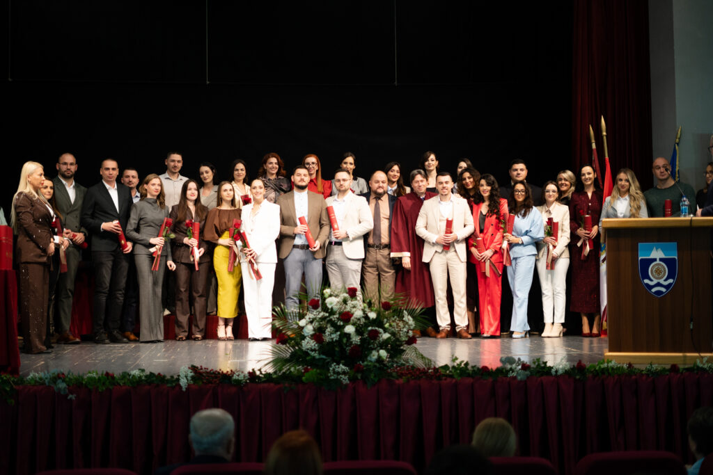 Svečana promocija diplomaca i mastera Medicinskog fakulteta - prva generacija doktora medicine na engleskom jeziku