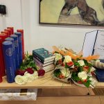 ПАЛЕ, 25. НОВЕМБРА/СРНА/ - Свечаном церемонијом и промоцијом мастера економије и дипломираних економиста, Економски факултет Универзитета у Источном Сарајеву обиљежио је Дан Факултета, 72 године традиције и 31 годину рада у Републици Српској.