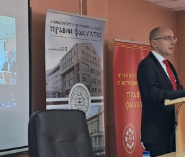 ПАЛЕ, 24. ОКТОБРА /СРНА/ - Правни факултет Универзитета у Источном Сарајеву домаћин је 15. научног скупа поводом Дана факултета који се данас одржава на Палама, а чија је централна тема "Право између истине и сигурности".